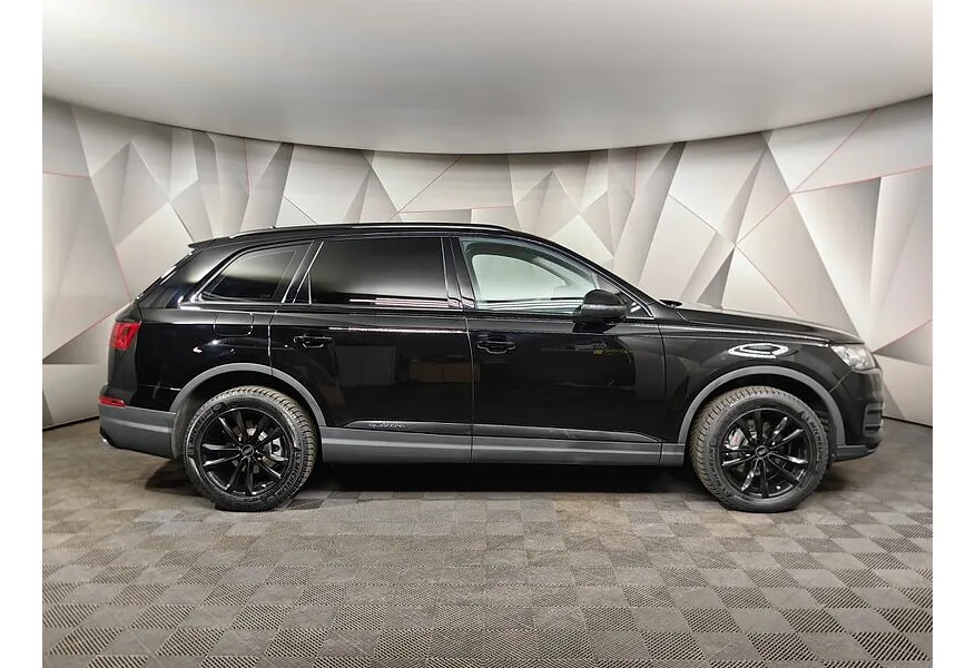 Audi Q7 2.0 TFSI Tiptronic quattro (252 л.с.) Черный в АВИЛОН. Слайд №6