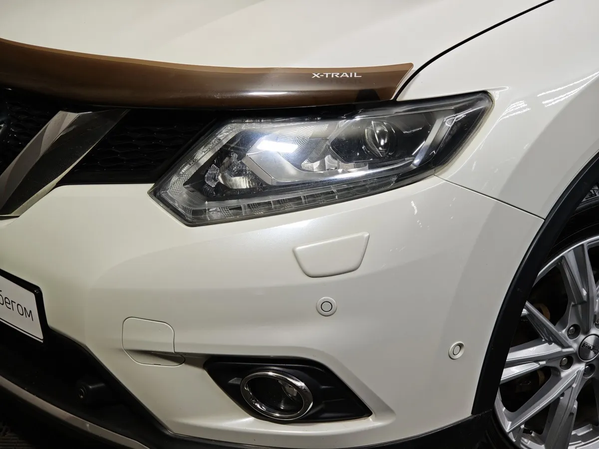 Nissan X-Trail 2.5 CVT AWD (171 л.с.) Белый в АВИЛОН. Слайд №10