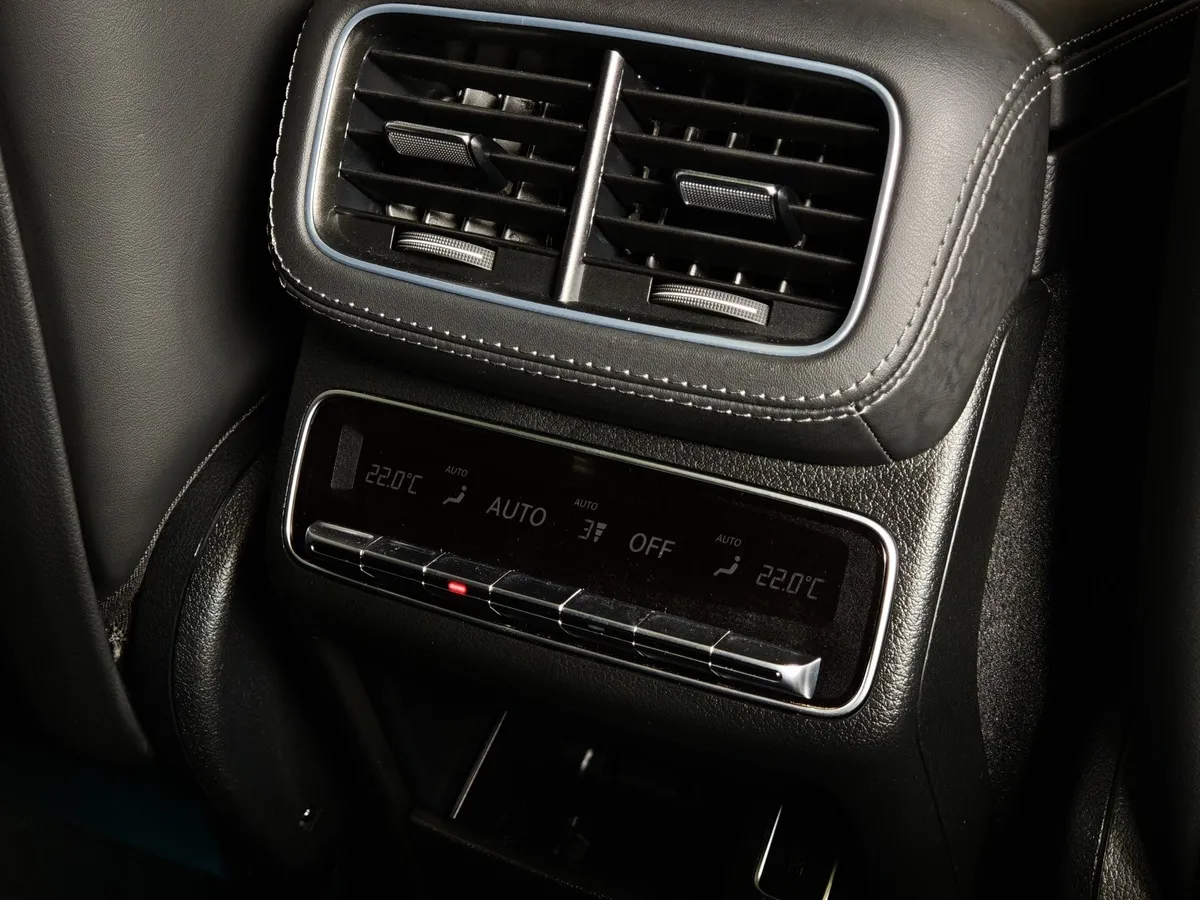 Mercedes-Benz GLE 53 9G 4MATIC+ (435 л.с.) Черный в АВИЛОН. Слайд №27
