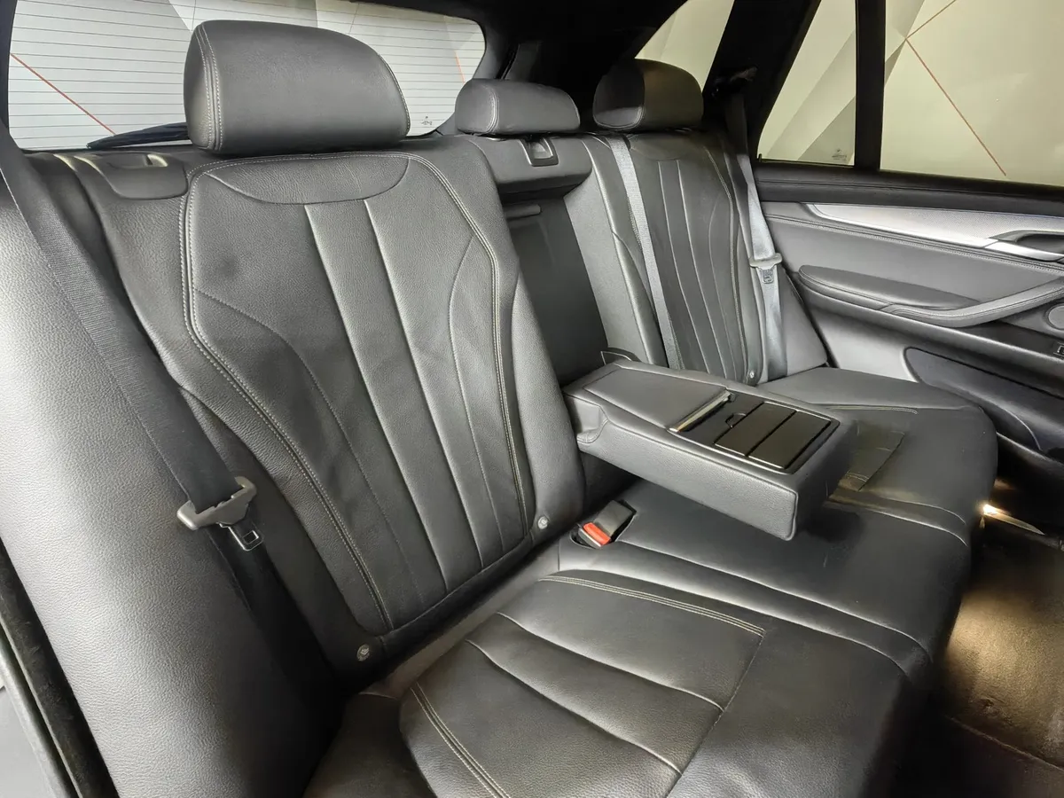 BMW X5 xDrive40d Steptronic (313 л.с.) Серый в АВИЛОН. Слайд №14