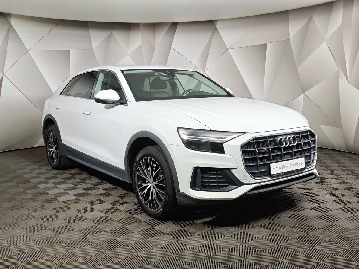 Audi Q8 45 TDI Tiptronic quattro (249 л.с.) Белый в АВИЛОН. Слайд №3