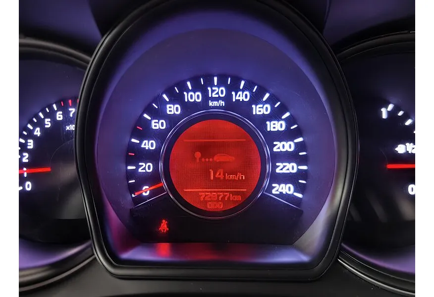 Kia Ceed 1.6 AT (130 л.с.) Classic Черный в АВИЛОН. Слайд №18