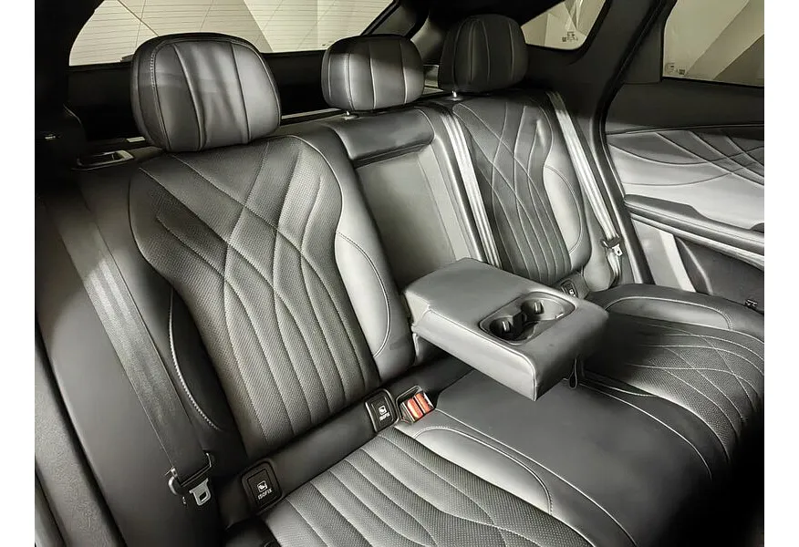 EXEED RX 2.0T DCT 4WD (249 л.с.) Platinum Серый в АВИЛОН. Слайд №17