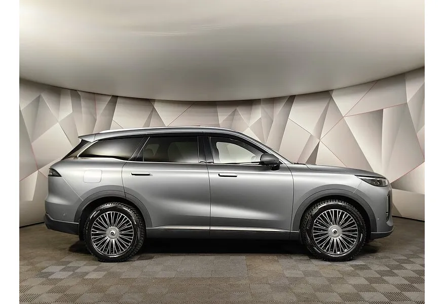 Chery Tiggo 9 2.0 AT 4WD (249 л.с.) Ultra Серый в АВИЛОН. Слайд №6