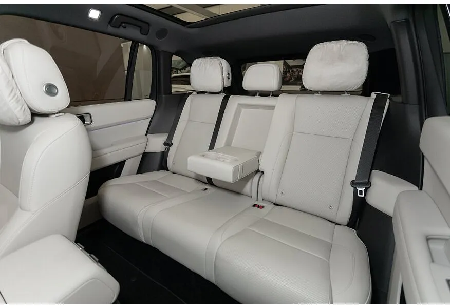 Li Auto L6 1.5 AT 4WD (150 л.с.) Pro Серый в АВИЛОН. Слайд №12