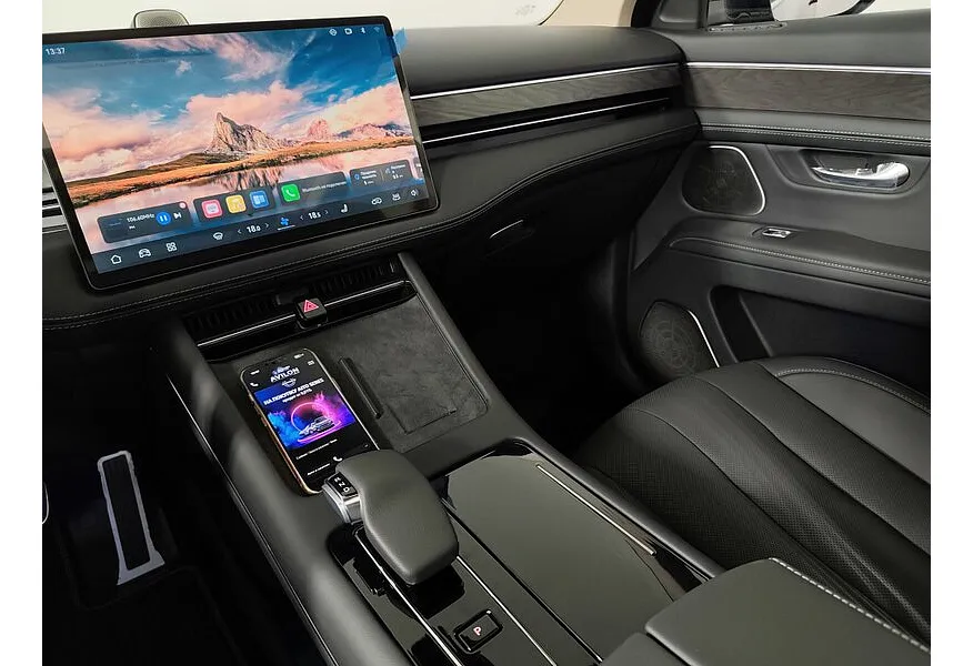 LIVE. Слайд №8