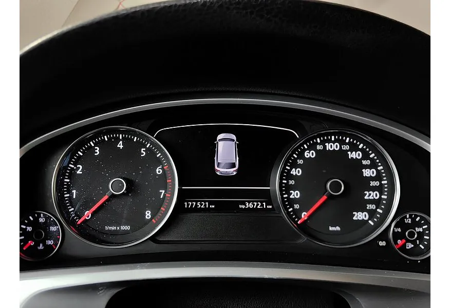 Volkswagen Touareg 3.6 FSI Tiptronic 4Motion (249 л.с.) V6 FSI Черный в АВИЛОН. Слайд №17