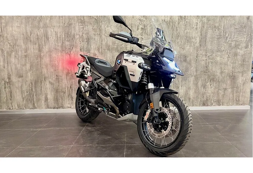 BMW Motorrad R 1300 GS Adventure R 1300 GS Adventure 1300 см³ (145) 1300 Черный в АВИЛОН. Слайд №2