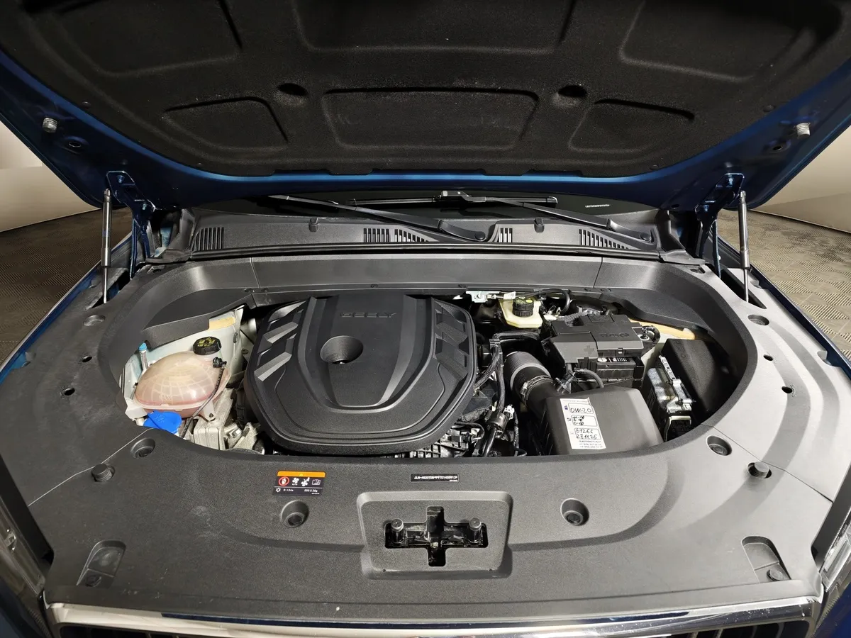 Geely Monjaro 2.0T 8AT 4WD (238 л.с.) Флагман Синий в АВИЛОН. Слайд №11