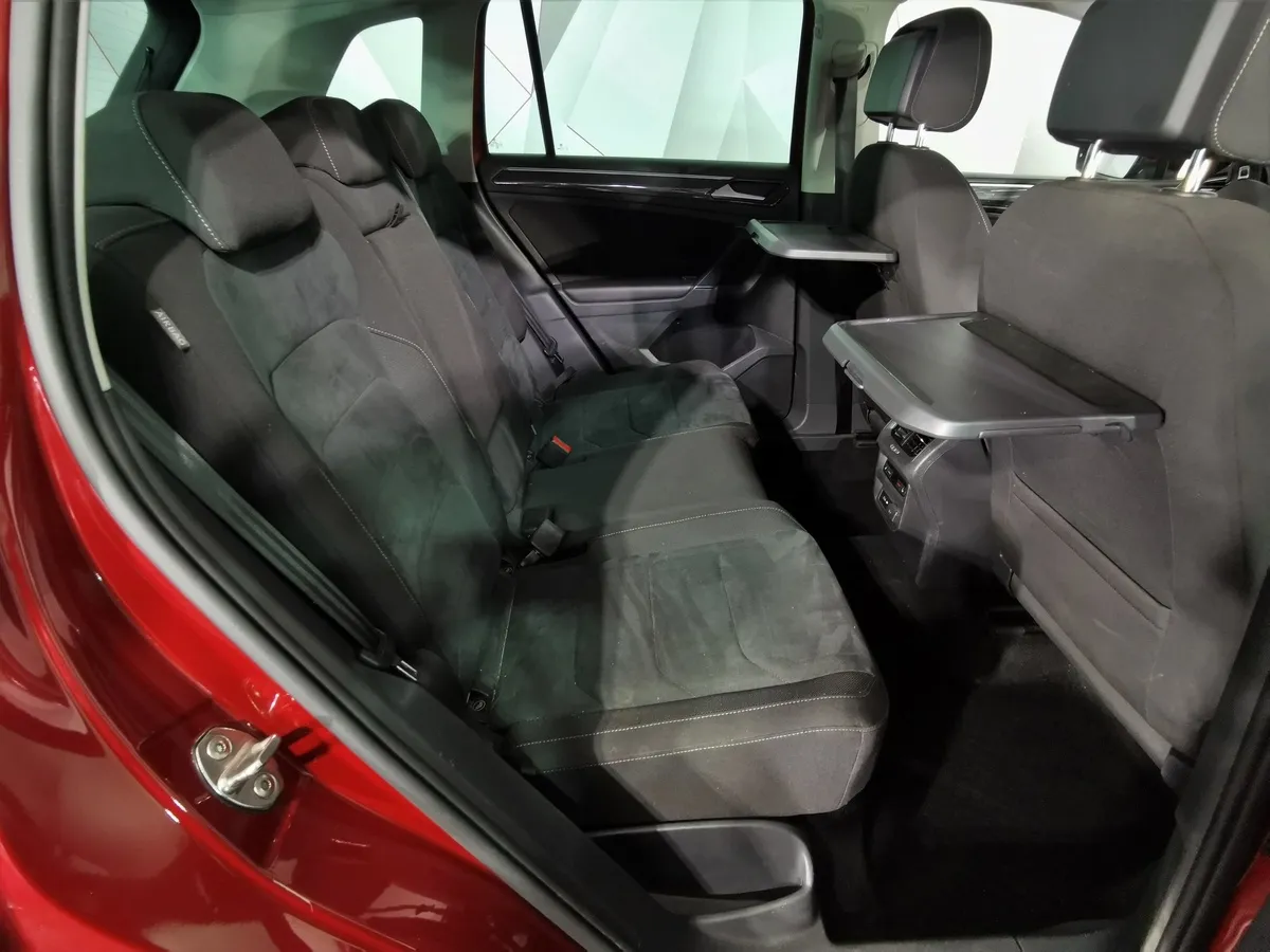 Volkswagen Tiguan 2.0 TSI 4Motion DSG (180 л.с.) Highline Красный в АВИЛОН. Слайд №15