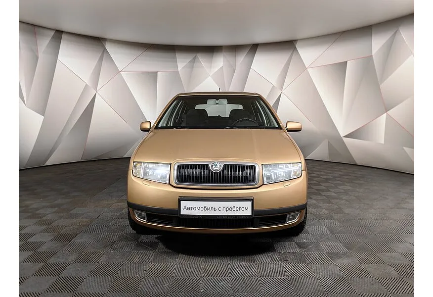 LIVE. Слайд №5