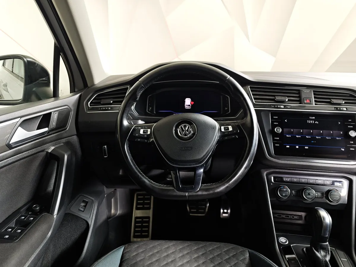 Volkswagen Tiguan 1.4 TSI BlueMotion DSG (150 л.с.) Highline Белый в АВИЛОН. Слайд №20
