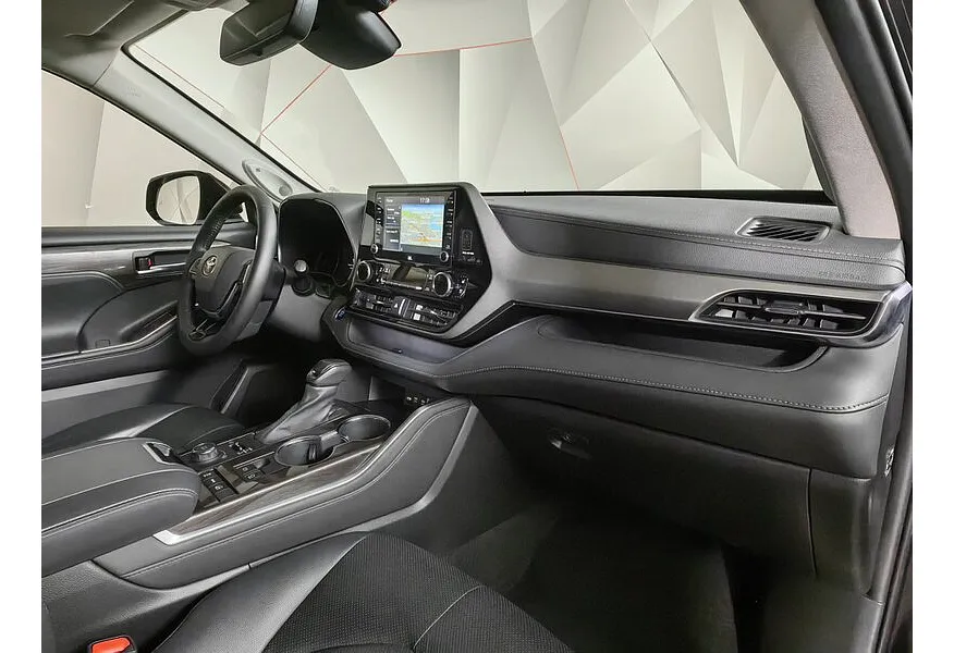 АВИЛОН - Toyota Highlander 3.5T AT 4WD (249 л.с.) Luxe Safety Черный - slide 9
