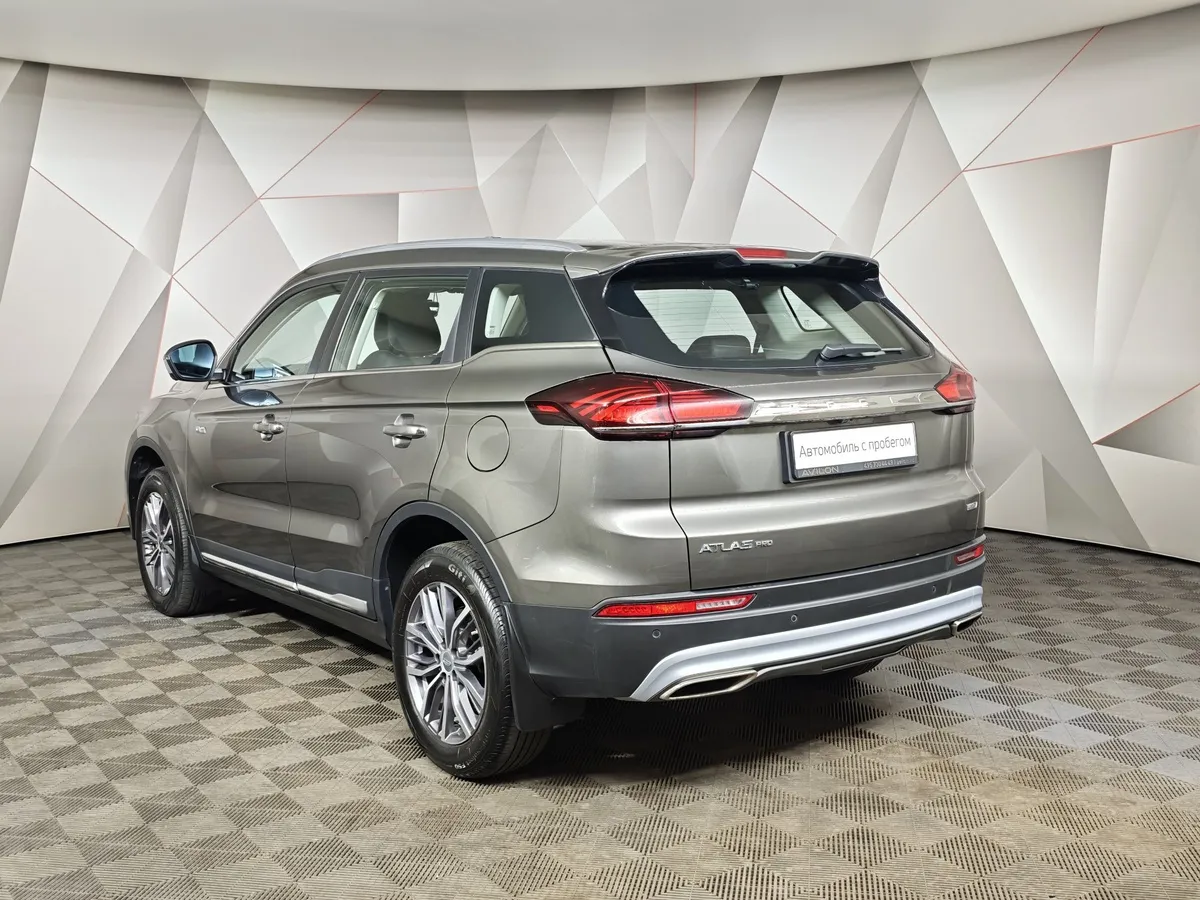 Geely Atlas Pro 1.5T 7DCT AWD (177 л.с.) Flagship Серый в АВИЛОН. Слайд №4
