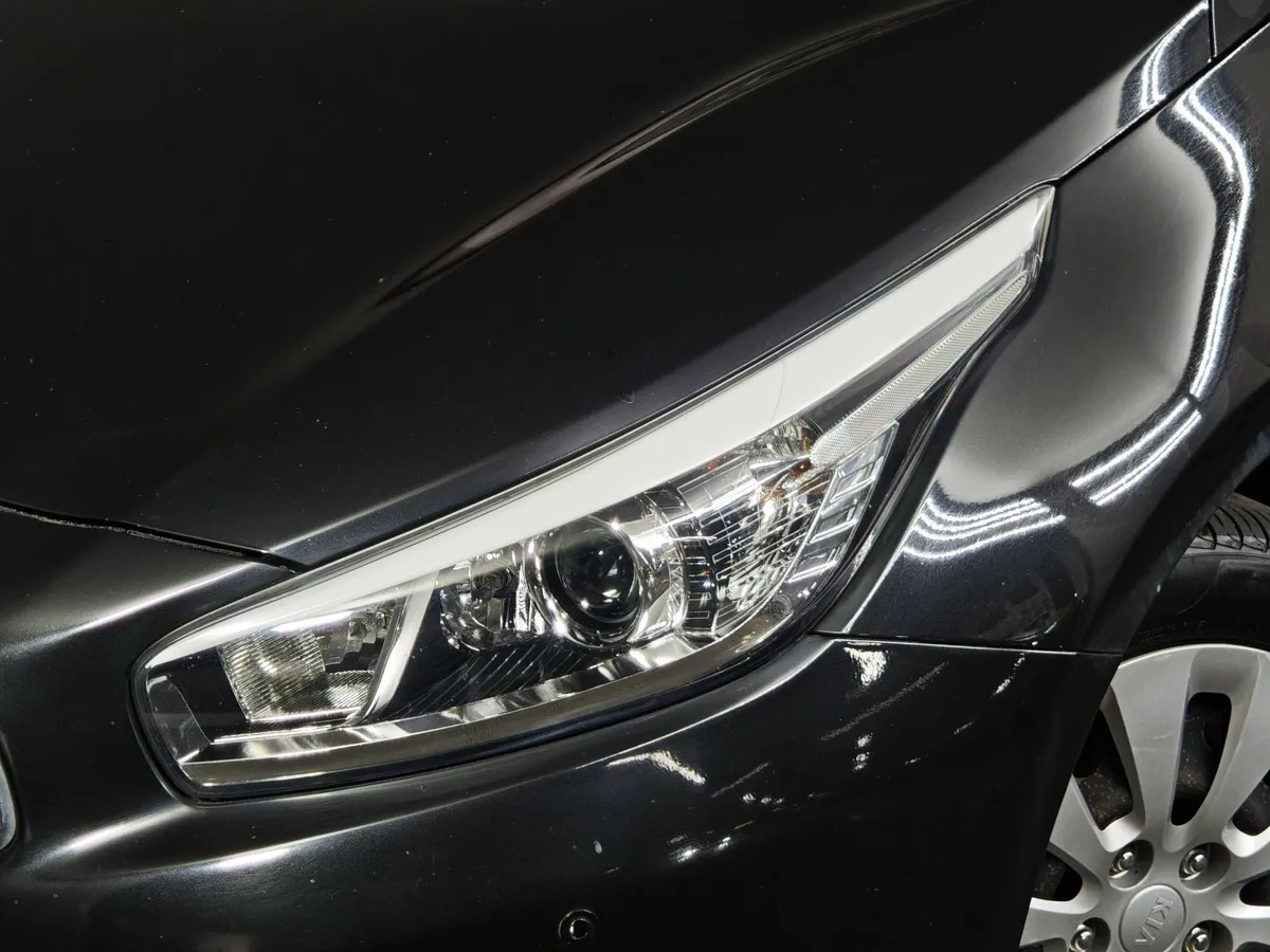 Kia Ceed 1.6 AT (130 л.с.) Luxe Черный в АВИЛОН. Слайд №10