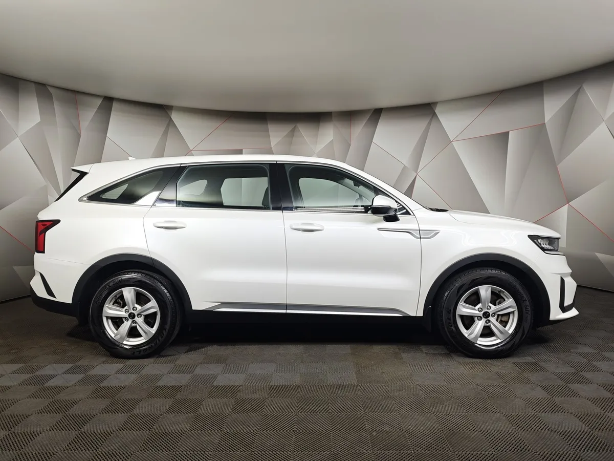 Kia Sorento 2.5 MPI 2WD AT (180 л.с.) Classic Белый в АВИЛОН. Слайд №6