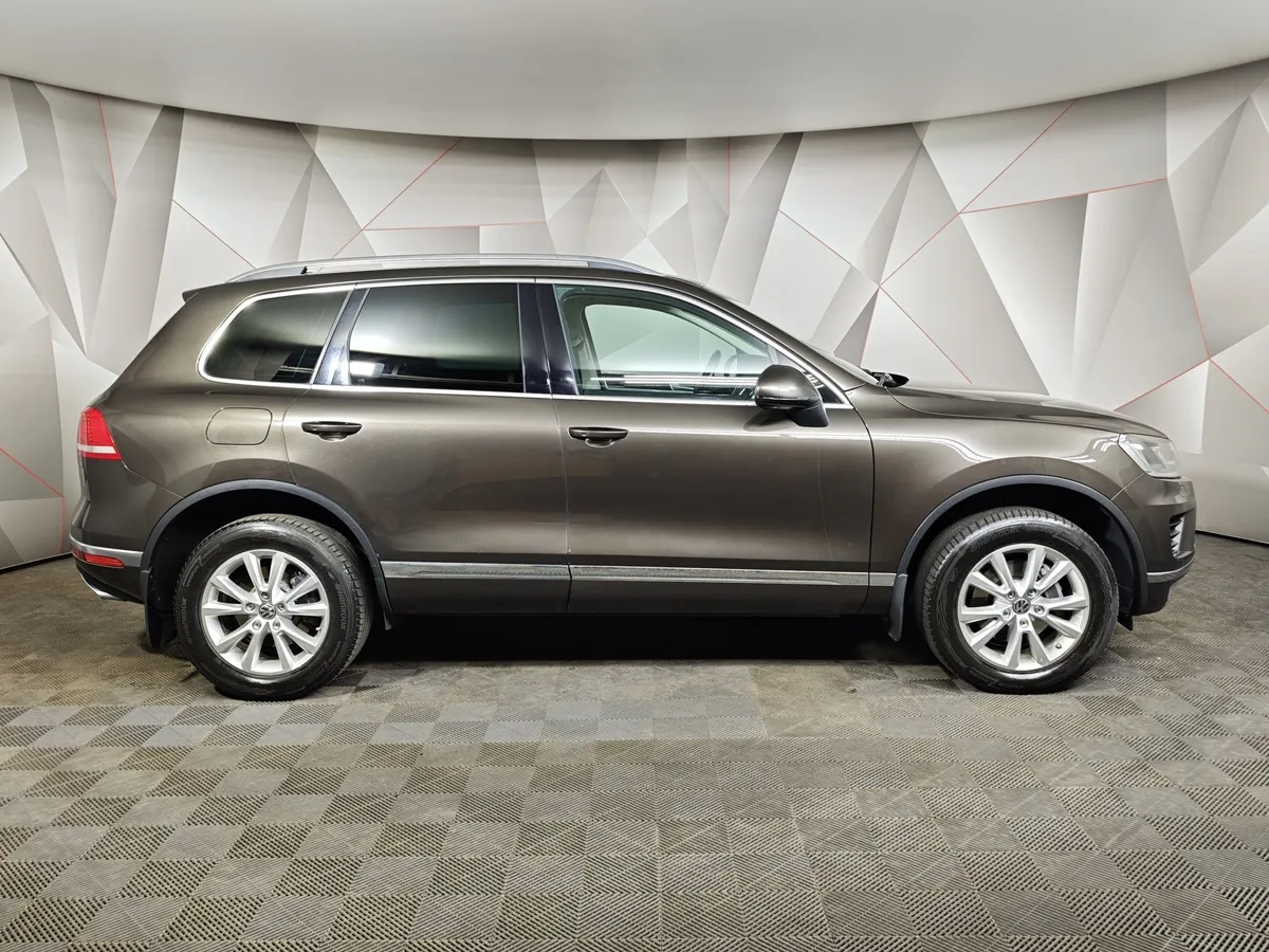 Volkswagen Touareg 3.6 FSI Tiptronic 4Motion (249 л.с.) V6 FSI Коричневый в АВИЛОН. Слайд №6