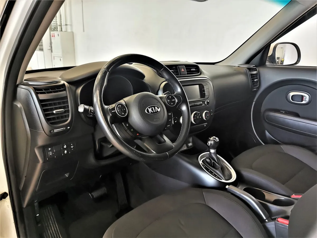 Kia Soul 1.6 AT (124 л.с.) Белый в АВИЛОН. Слайд №18