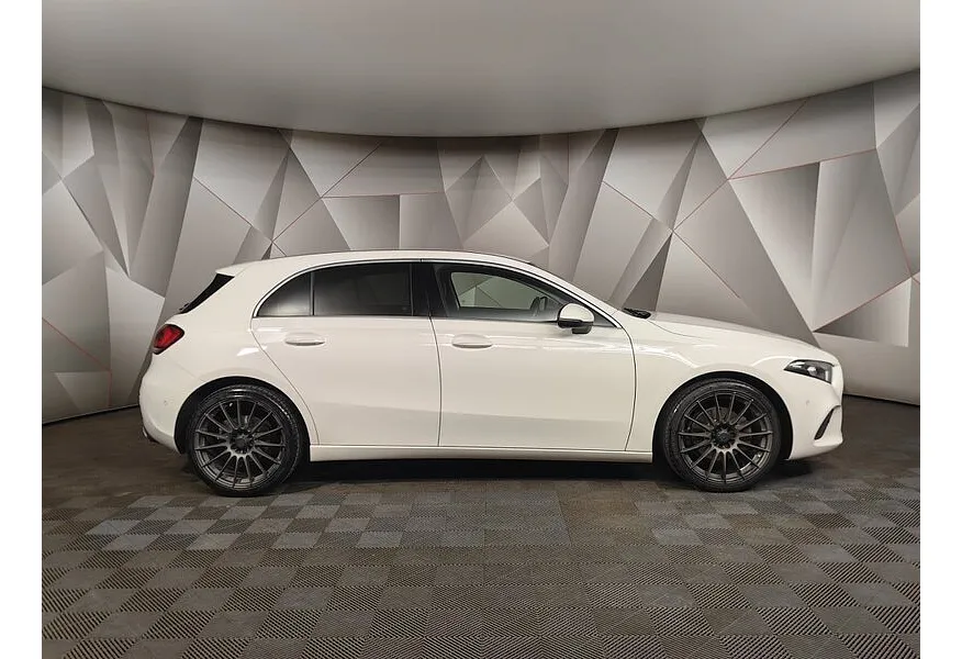 АВИЛОН - Mercedes-Benz A-Класс A 200 7G-DCT (150 л.с.) Style Белый - slide 3