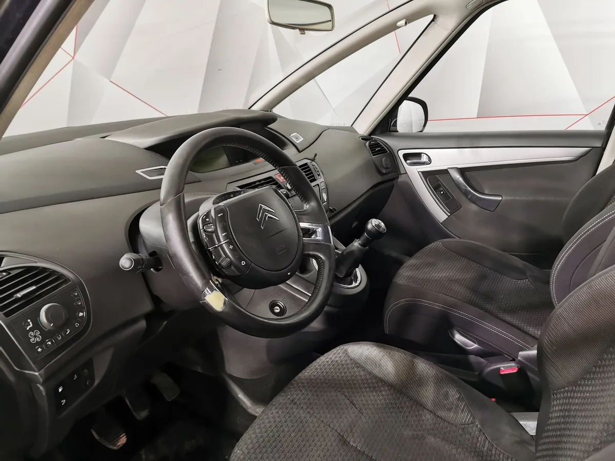 Citroen C4 Picasso 1.6 MT (120 л.с.) Luxe Фиолетовый в АВИЛОН. Слайд №18