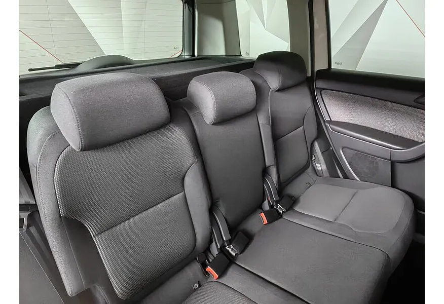 Skoda Yeti 1.4 TSI DSG (122 л.с.) Active Белый в АВИЛОН. Слайд №15