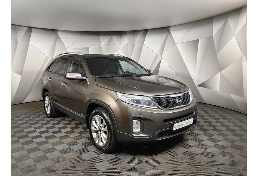 LIVE. Слайд №2