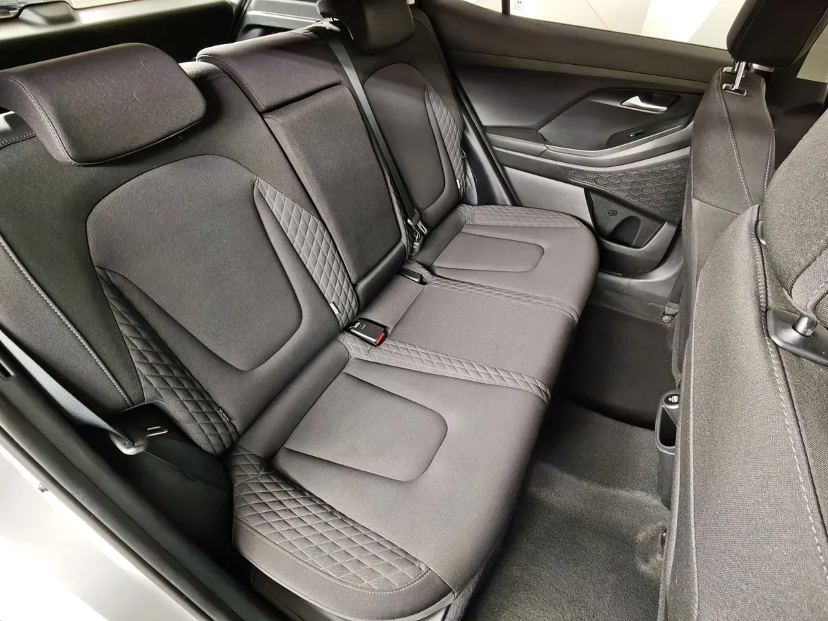 Hyundai Creta 1.6 AT 4WD (121 л.с.) Lifestyle Серый в АВИЛОН. Слайд №17