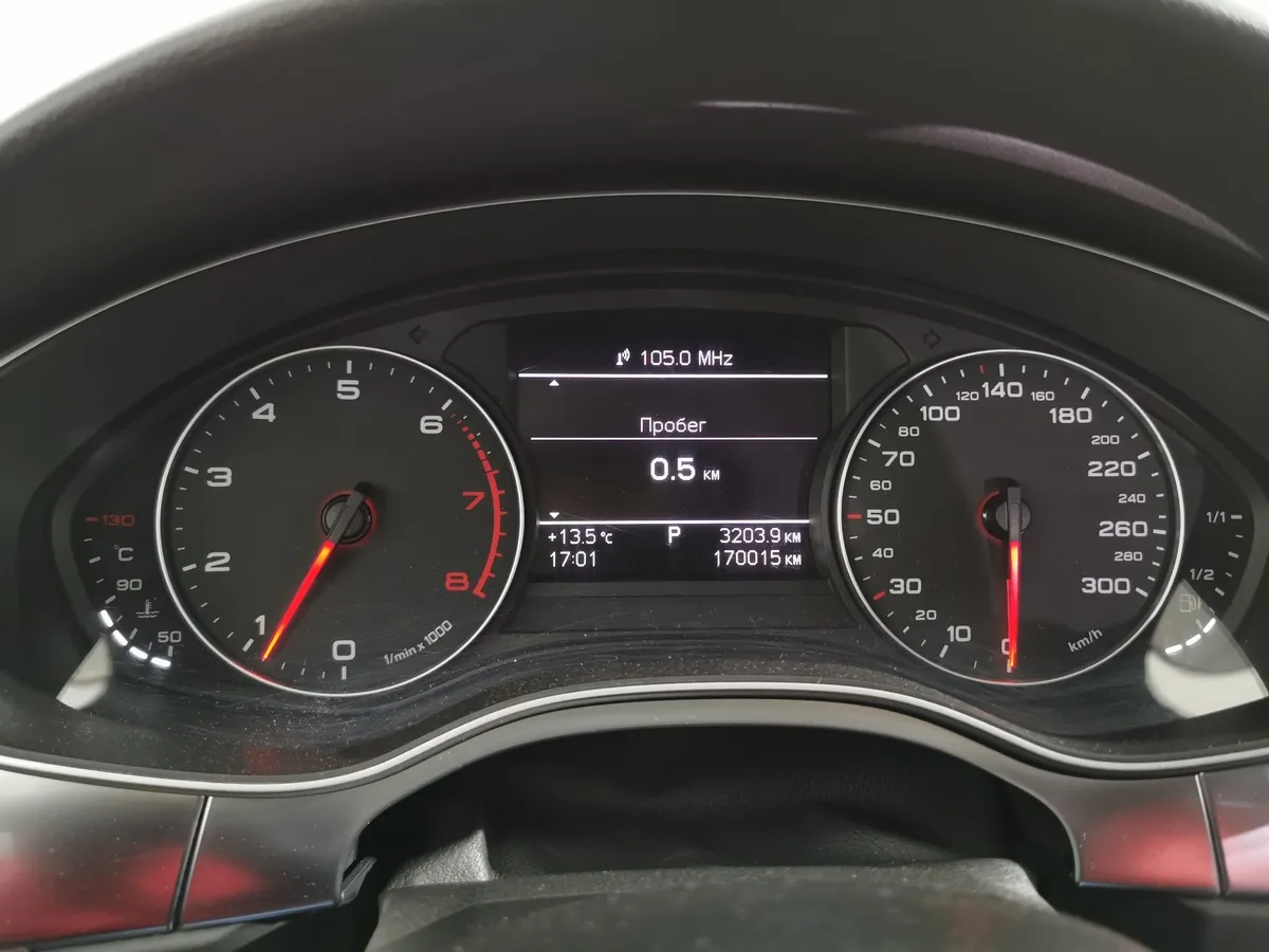 Audi A6 2.0 TFSI multitronic (180 л.с.) Коричневый в АВИЛОН. Слайд №17