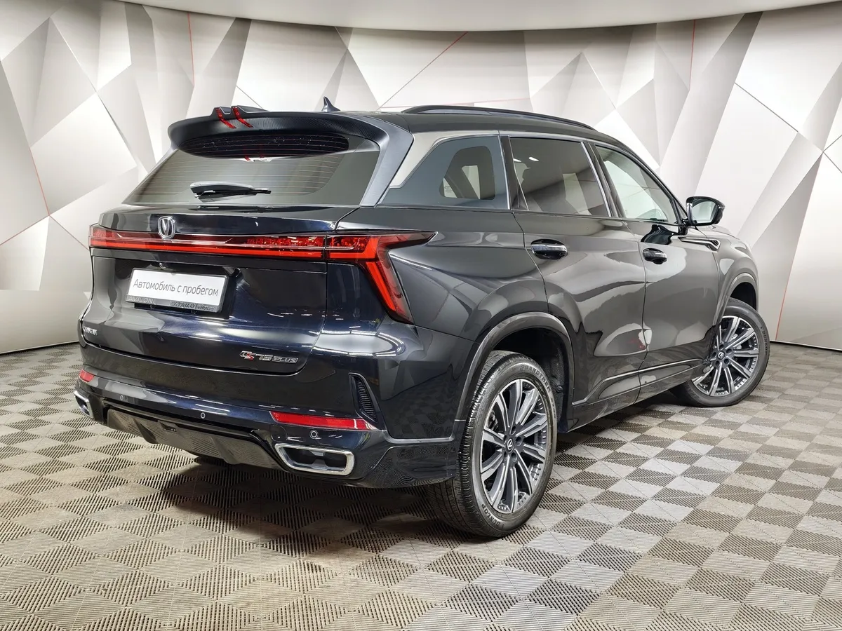 Changan CS75PLUS 2.0 AT (223 л.с.) Luxe Черный в АВИЛОН. Слайд №2