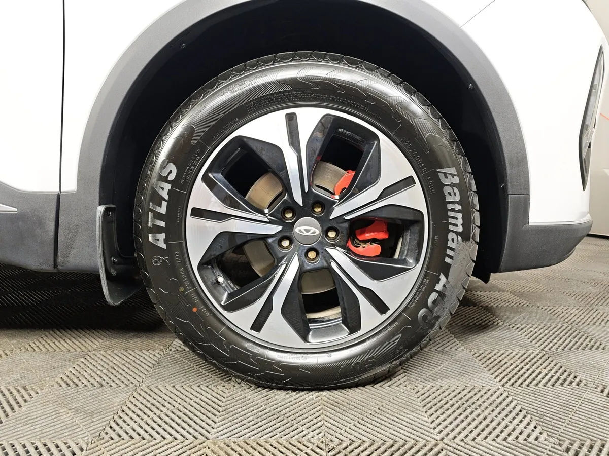 Chery Tiggo 7 Pro Max 1.6 7DCT 4WD (150 л.с.) Ultimate Белый в АВИЛОН. Слайд №9