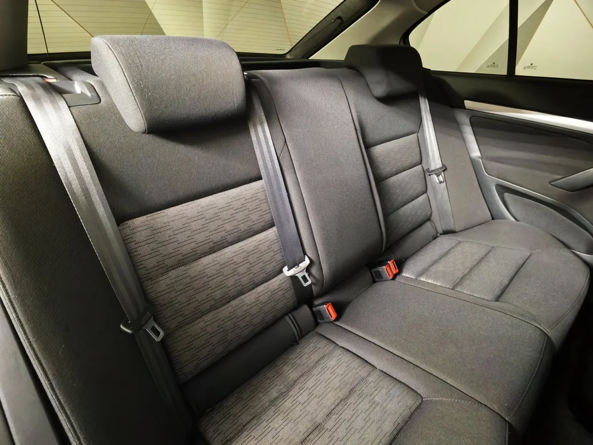 Skoda Octavia 1.6 Tiptronic (102 л.с.) Серый в АВИЛОН. Слайд №14