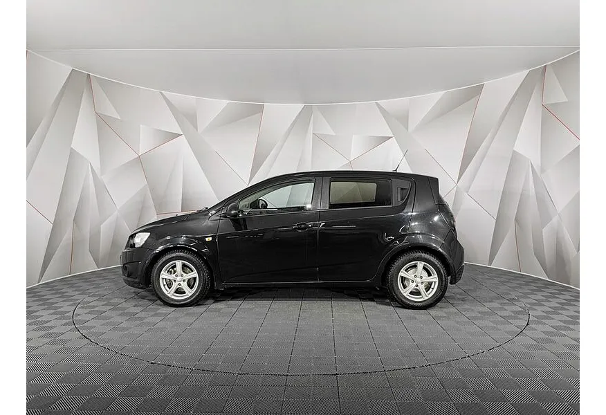 Chevrolet Aveo 1.6 AT (115 л.с.) Черный в АВИЛОН. Слайд №5