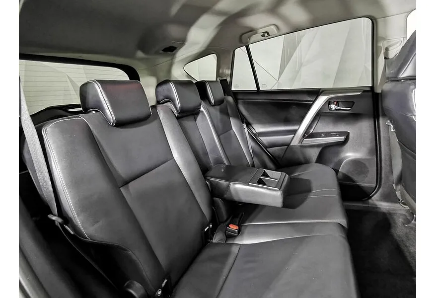 Toyota RAV4 2.2 TD AT (150 л.с.) Синий в АВИЛОН. Слайд №16