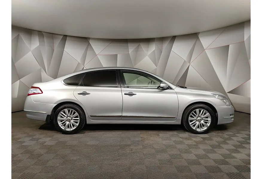 Nissan Teana 2.5 Xtronic (182 л.с.) Серебристый в АВИЛОН. Слайд №6