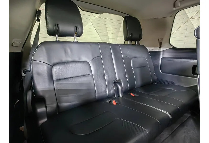 Toyota Land Cruiser 4.5 Twin-Turbo D AT 4WD (5 мест) (235 л.с.) Престиж Черный в АВИЛОН. Слайд №23