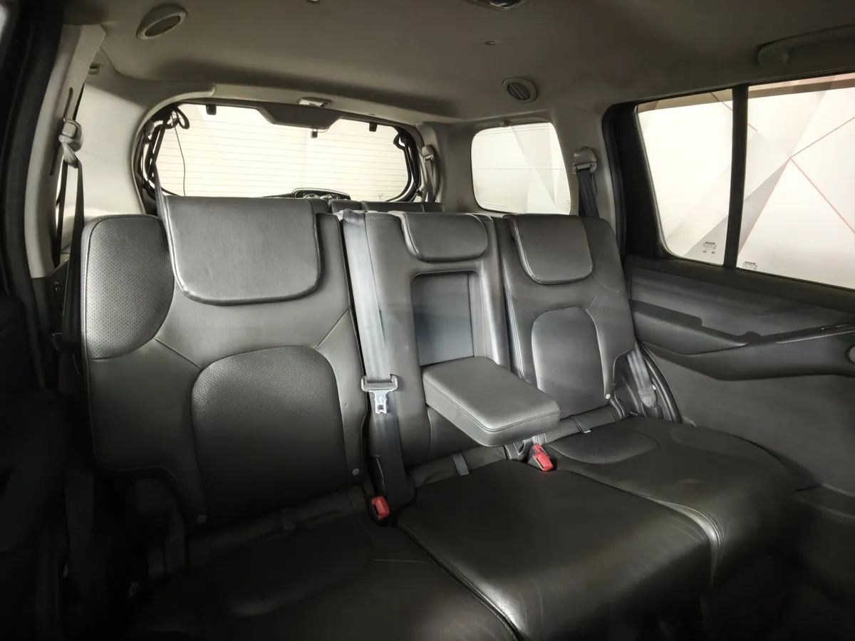 Nissan Pathfinder 4.0 AT (269 л.с.) Черный в АВИЛОН. Слайд №15