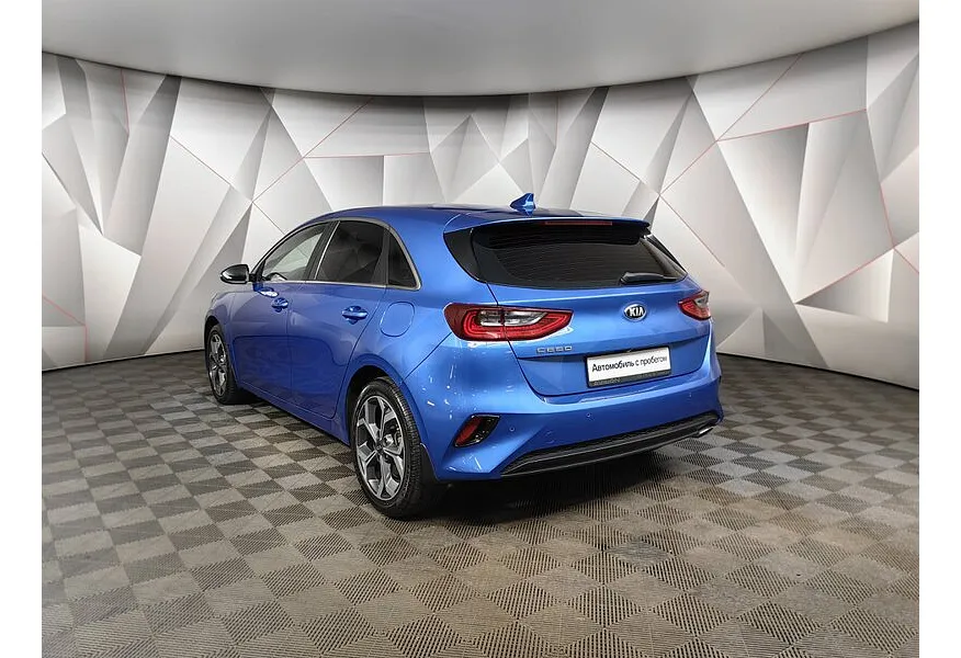 LIVE. Слайд №7