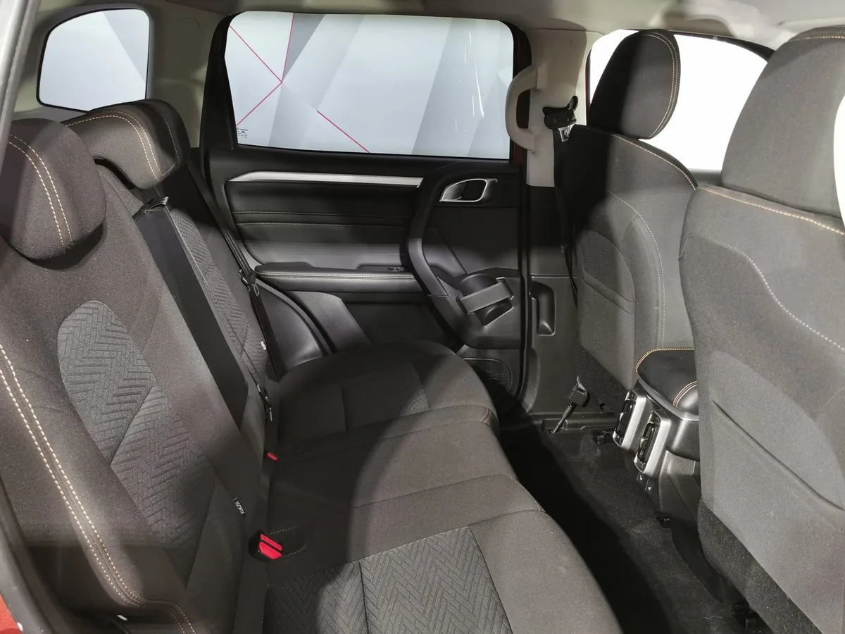 Haval Dargo  2.0T AWD 7DCT (192 л.с.) Elite Оранжевый в АВИЛОН. Слайд №15