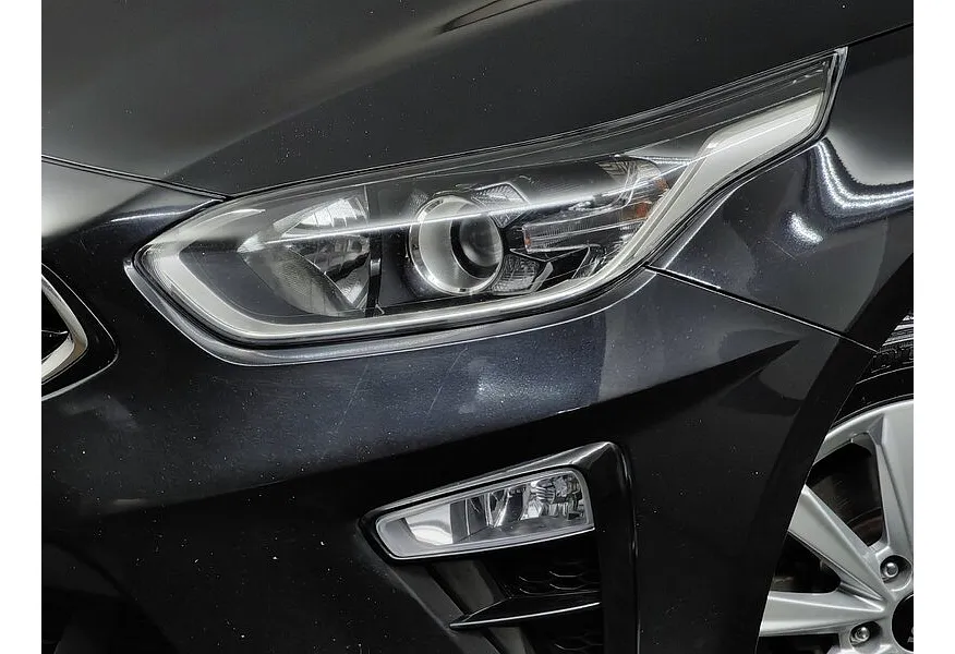 Kia Ceed 1.6 MPI AT (128 л.с.) Prestige Черный в АВИЛОН. Слайд №10