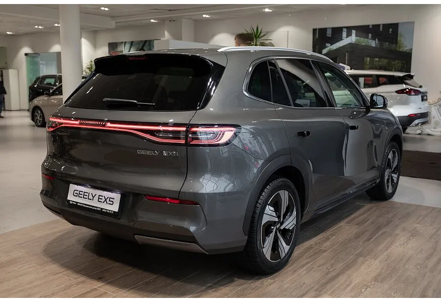 Geely EX5 AT (218 л.с.) Max Серый в АВИЛОН. Слайд №7