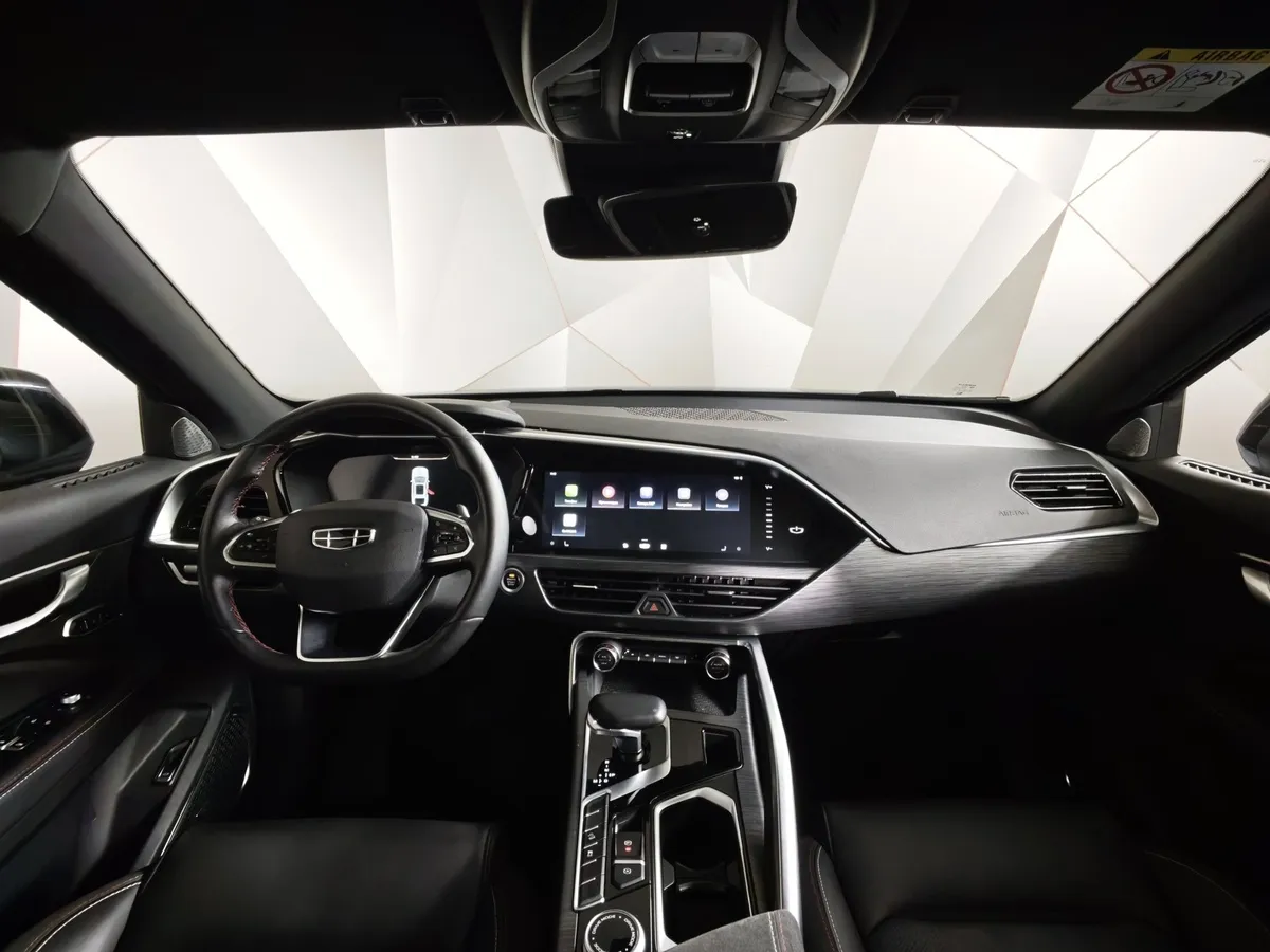 Geely Tugella 2.0 AT AWD (238 л.с.) Flagship Sport Серый в АВИЛОН. Слайд №13