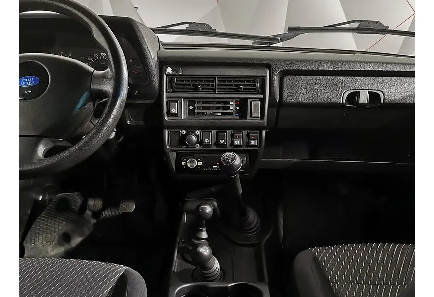 ВАЗ (Lada) 4x4 1.7 MT 8 кл. (83 л.с.) Зеленый в АВИЛОН. Слайд №14