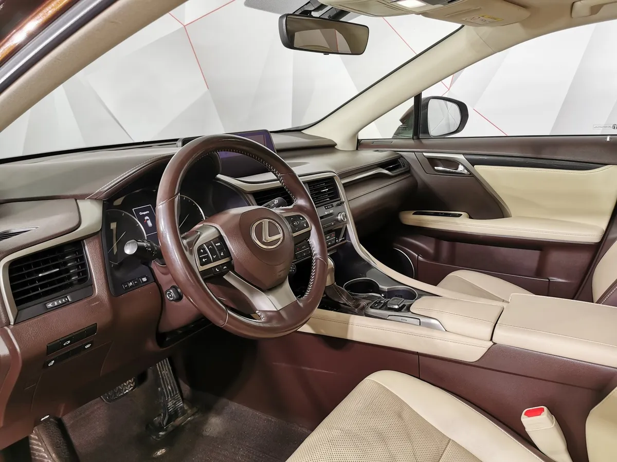Lexus RX 350 AT AWD (300 л.с.) Executive Коричневый в АВИЛОН. Слайд №19