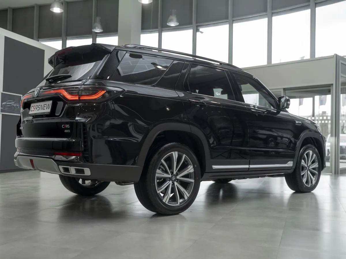 Changan CS95 2.0 AT 4WD (226 л.с.) Tech Черный в АВИЛОН. Слайд №8