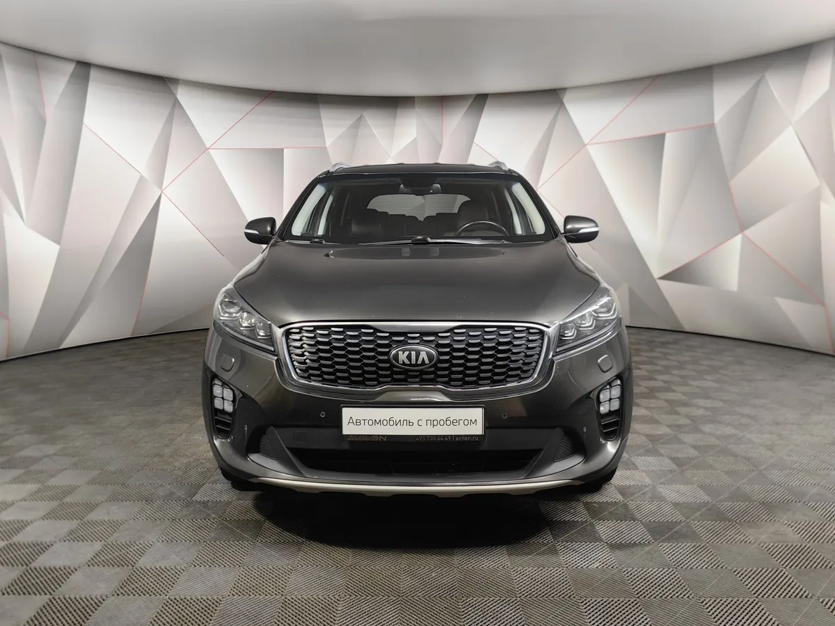 Kia Sorento 2.2 D AT AWD (5 мест) (200 л.с.) Prestige Коричневый в АВИЛОН. Слайд №7