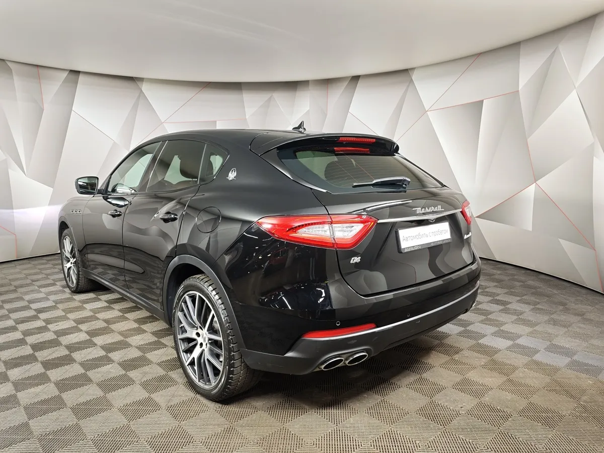 Maserati Levante Diesel 3.0 V6 AT (275 л.с.) Gransport Черный в АВИЛОН. Слайд №4