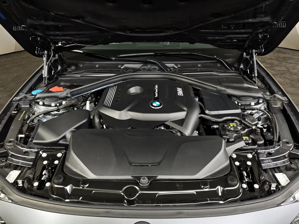 BMW 3 серия 320i xDrive AT (184 л.с.) Серый в АВИЛОН. Слайд №10
