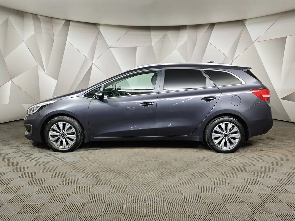 Kia Ceed 1.6 AT (130 л.с.) Luxe Серый в АВИЛОН. Слайд №5