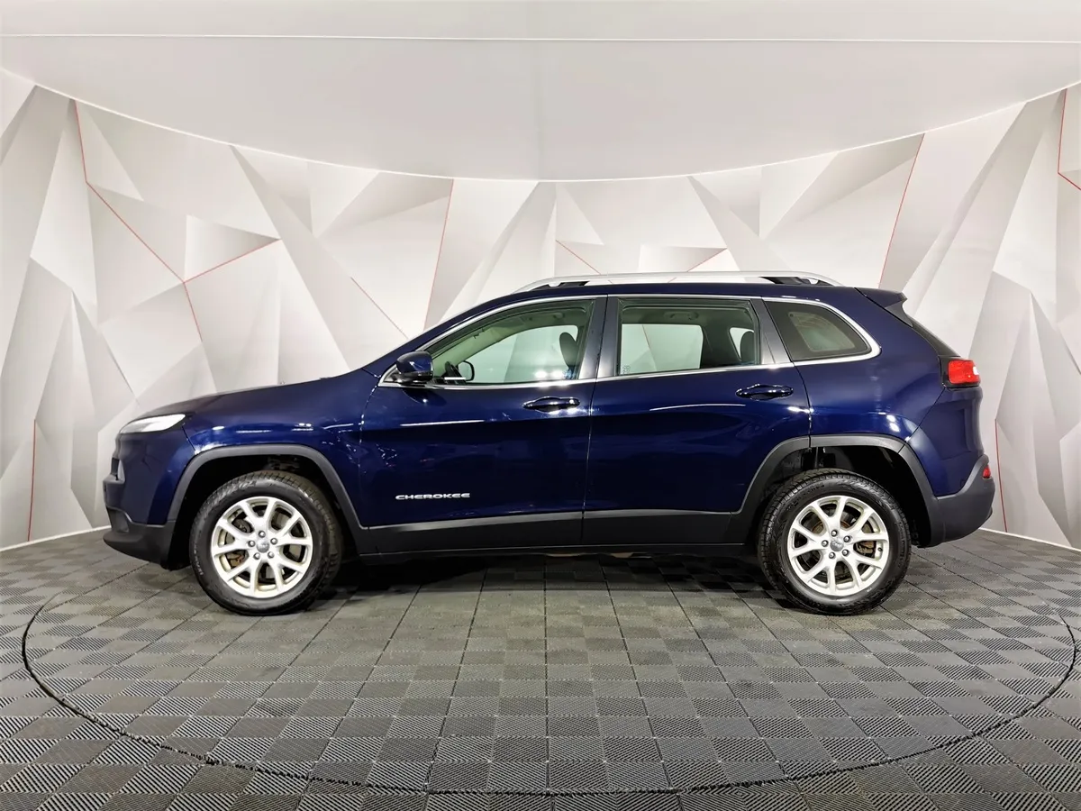 Jeep Cherokee 2.4 Tigershark Multiair AT AWD (177 л.с.) Синий в АВИЛОН. Слайд №5
