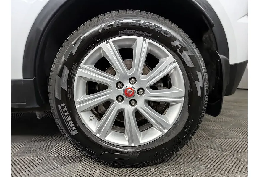 Jaguar E-Pace 2.0 D AT AWD (150 л.с.) S Белый в АВИЛОН. Слайд №9